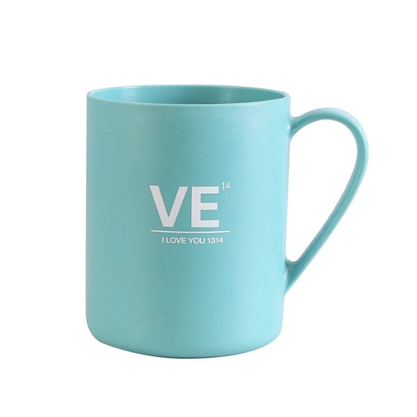 Large Capacity Plastic Toothbrush Mug