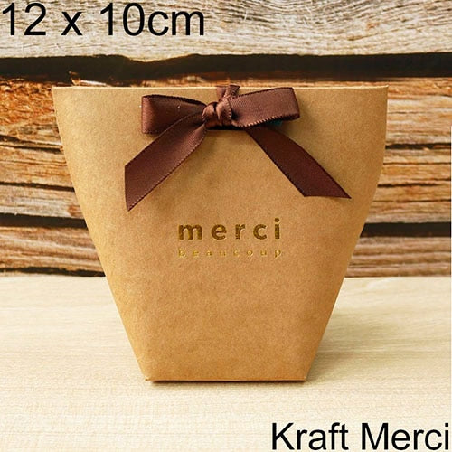 Upscale Black White Bronzing