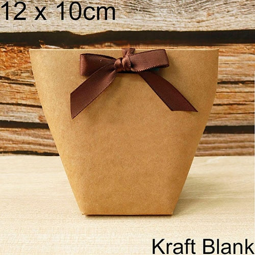 Upscale Black White Bronzing