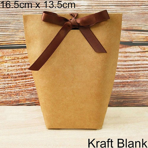 Upscale Black White Bronzing